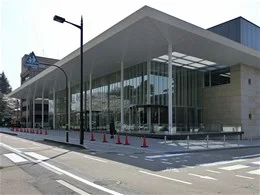 金沢商工会議所会館2