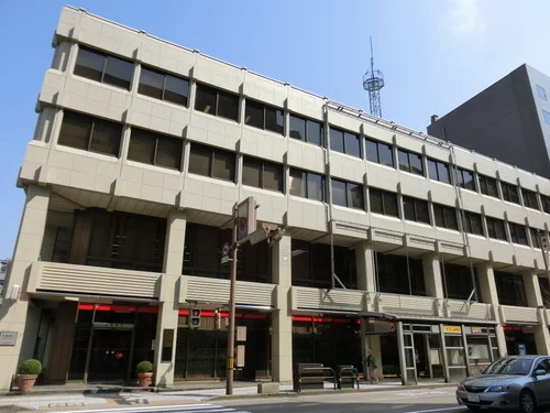 北陸銀行金沢支店ビル