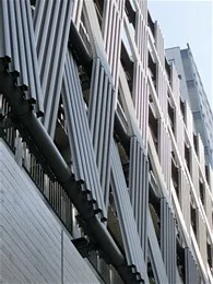 北國パークビル（北國銀行香林坊支店）