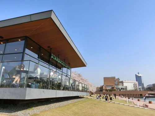 スターバックスコーヒー富山環水公園店