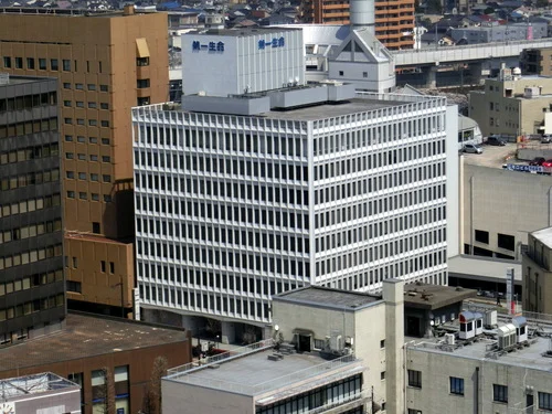 富山第一生命ビルディング