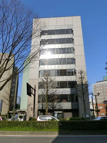 富山育英センター本部校2号館