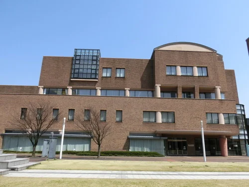 富山県民共生センター　サンフォルテ
