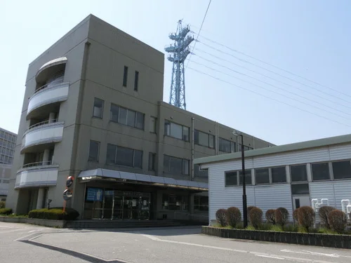 富山市上下水道局庁舎