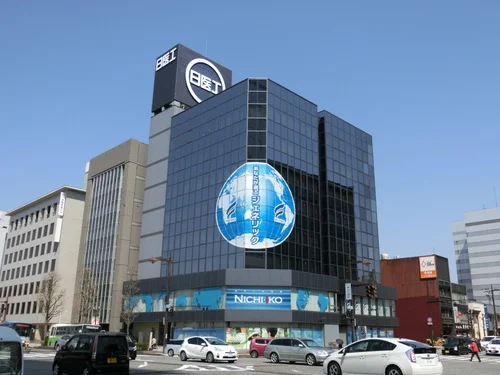 富山日医工ビル