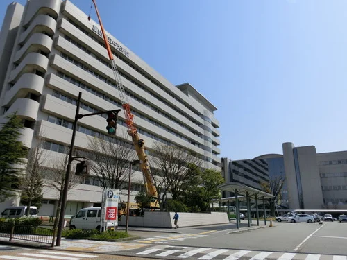 富山県立中央病院