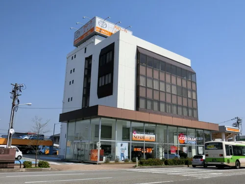 トヨタカローラ富山 本社・本店