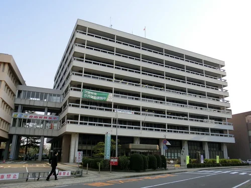 福井市役所本館