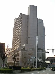 リファーレ金沢マンション棟