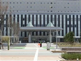 金沢駅西口ビル4