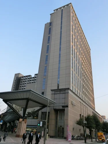 リファーレ金沢オフィス棟