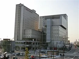 ウイング・ウイング高岡 公共施設棟