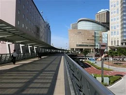 ミューザ川崎セントラルタワー