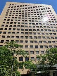 興和川崎西口ビル