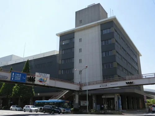 川崎市教育文化会館