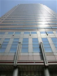 ポートサイドタワー