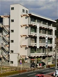 蚕糸会館（岐阜）