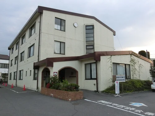 諏訪市医師会館