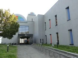 諏訪市原田泰治美術館3