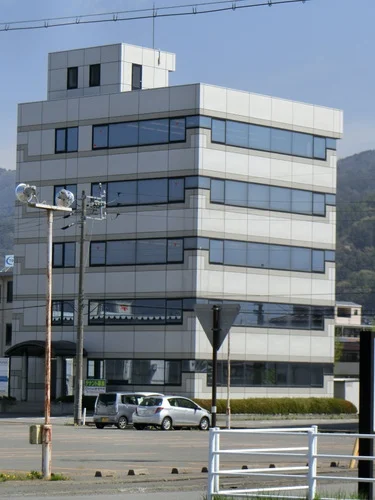 フロンティアビル