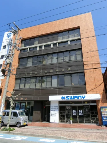 茅野商工会議所会館