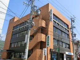 茅野商工会議所会館2