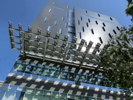 甲府市役所庁舎5