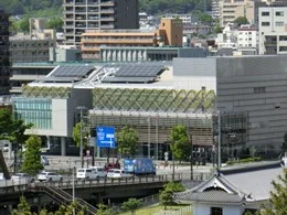 山梨県立図書館4