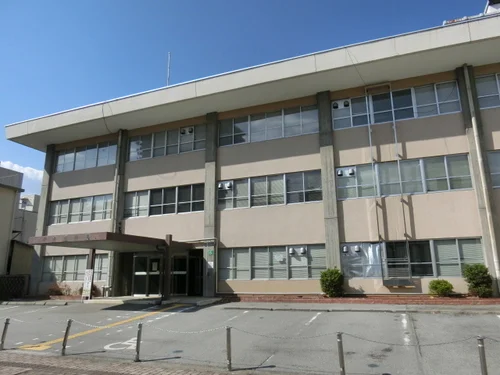 旧・甲府税務署