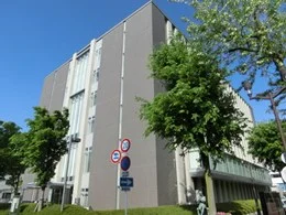 甲府地方・家庭裁判所3