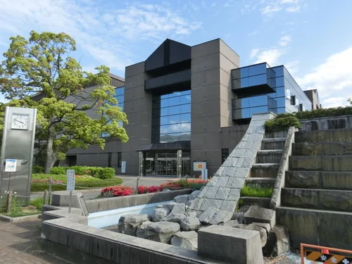 甲府市総合市民会館