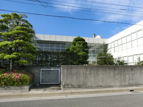 ラッキーアンドカンパニー本社