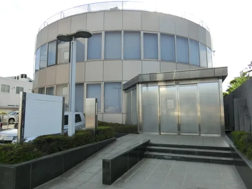 NTTドコモ甲府朝気ビル北館