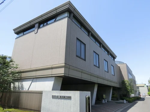 鈴木良工務店本社