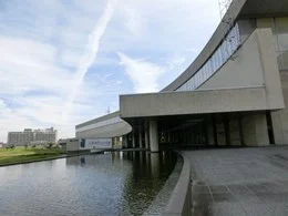 岩手県立美術館