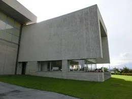 岩手県立美術館