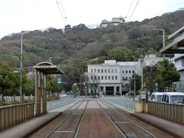 愛媛県議会議事堂2