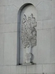 伊予銀行本店本館3