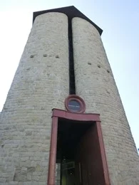 親和銀行本店・懐霄館