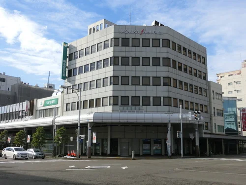 長岡フロントビル