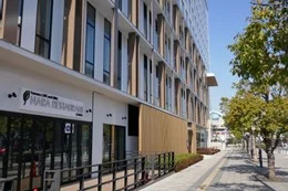 橿原市役所分庁舎+カンデオホテルズ