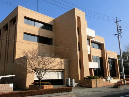 大垣市立図書館