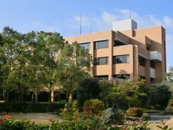 大垣市立図書館