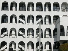 大垣市医師会館