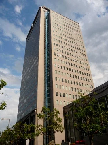 千里朝日阪急ビル