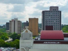 千里東京海上日動ビル