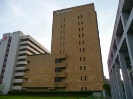 千里東京海上日動ビル