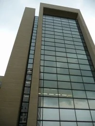 三井住友信託銀行千里ビル3