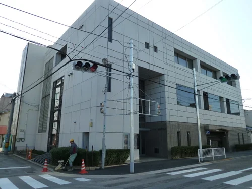 東大阪商工会議所別館