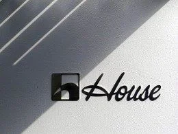 ハウス食品グループ大阪本社ビル